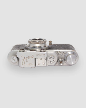 Зоркий №61448 с об. Индустар-22 с чехлом