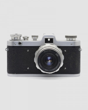 Заря №0068341 с об. Индустар-26м №935485 Заря №0068341 с об. Индустар-26м №935485