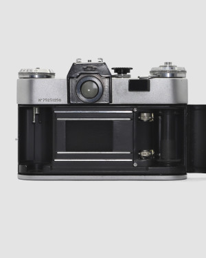 Зенит Е №75251259 с об. Индустар-50-2 3,5/50 №7618816