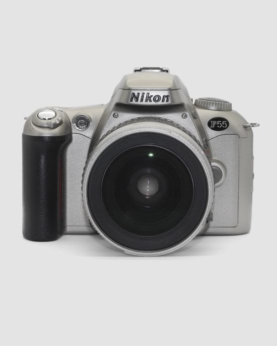 Nikon F55 №2597014 с об. Nikkor 3,3-5,6/28-80 №3463973